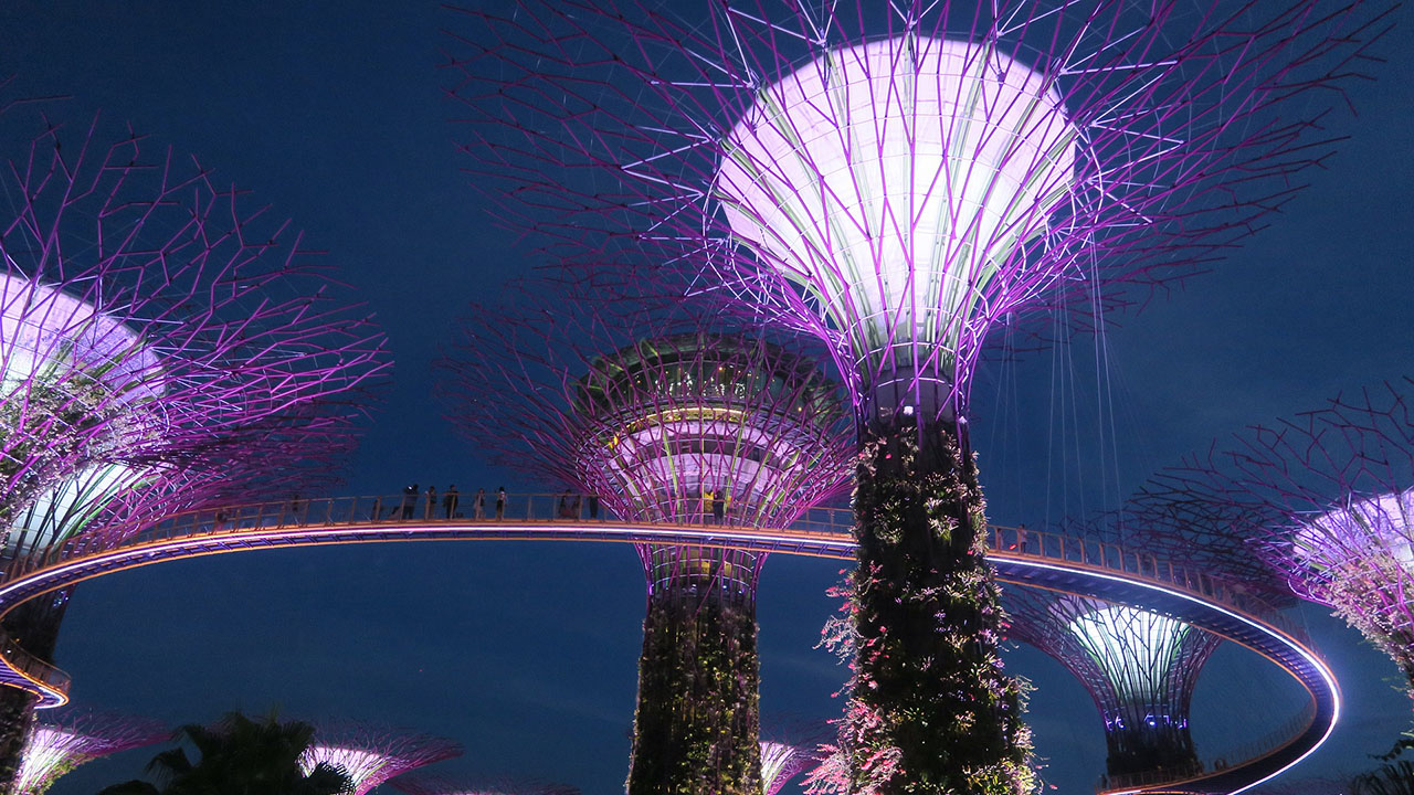 amaizing outside illumination